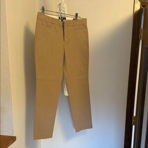 Banana Republic Cropped Ankle Pants in Tan